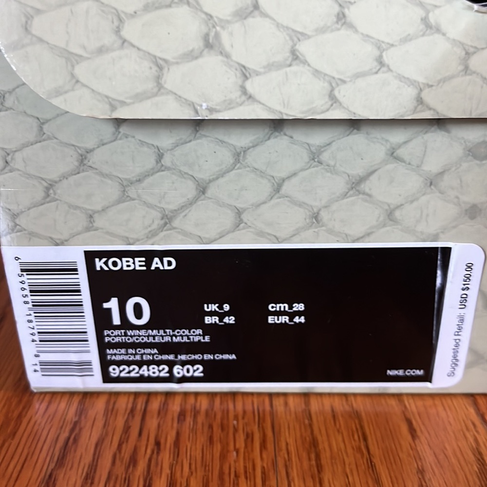 Kobe AD size 9 - Picture 2 of 5